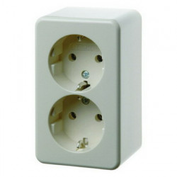 Berker wandcontactdoos (opbouw met aarde) dubbel