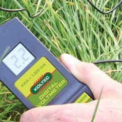 Koltec voltmeter digitaal